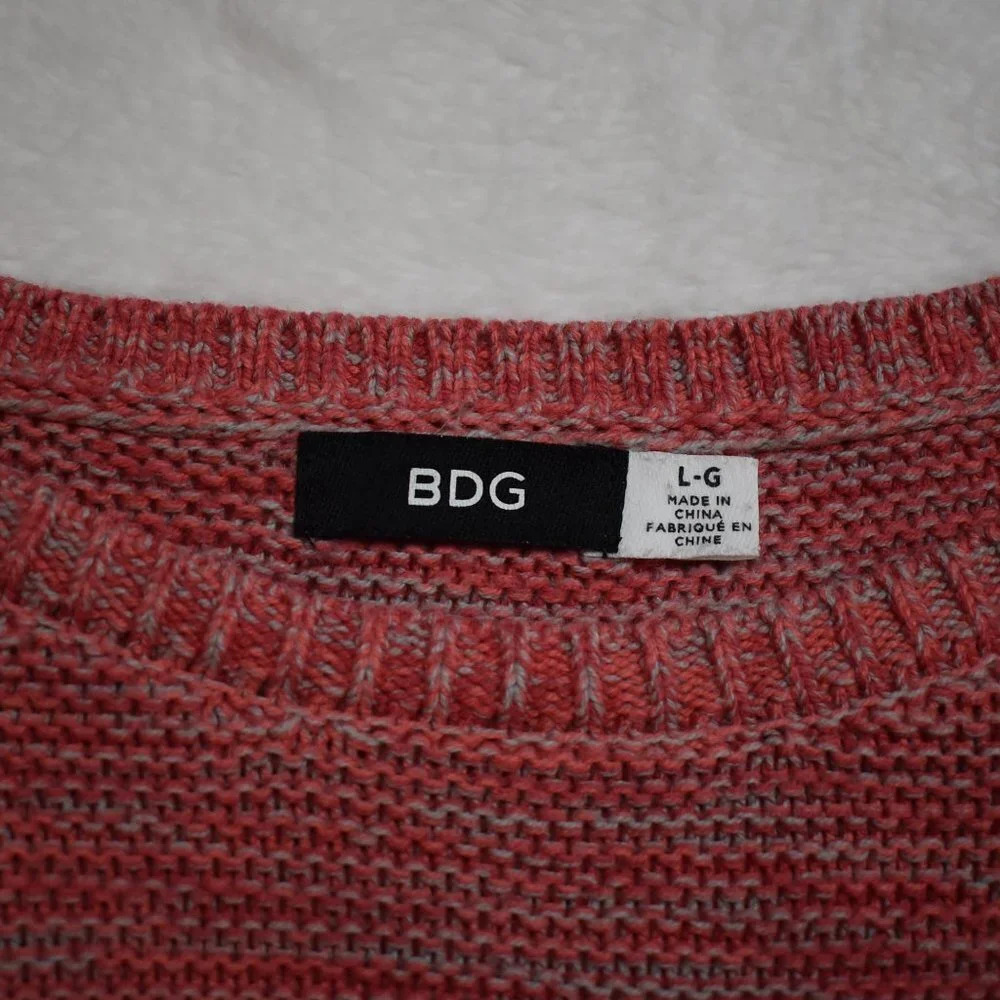 BDG Sweater Sz L Zoe Cable Knit Oversized Slouchy Boho Grunge Streetwear - Picture 9 of 15